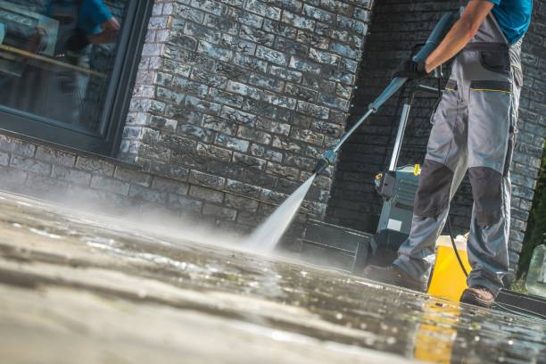 Best Oil and Grease Removal from Surfaces in Milaca, MN